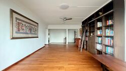 Blk 216 Jurong East Street 21 (Jurong East), HDB Executive #550801031